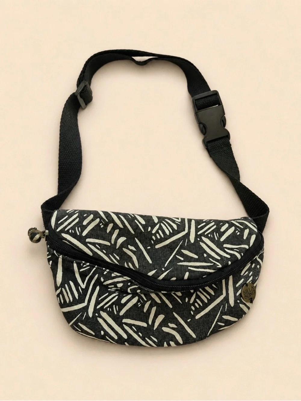 Billabong Waist Bag / Belt Bag – New Without Tags